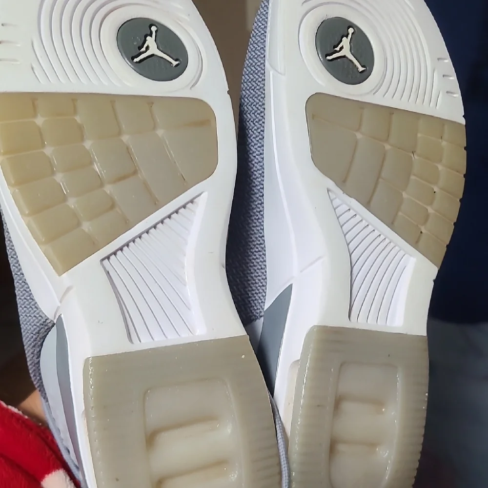 Nike Air Jordan Gray Athletic Shoes - Picture 6 of 6